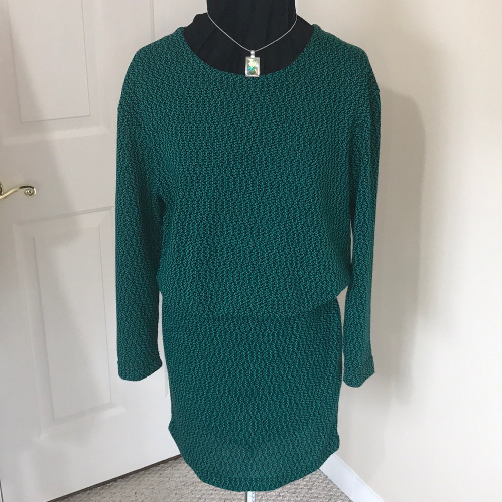 ❤️Style Works ~ Sweater Top & Skirt Set